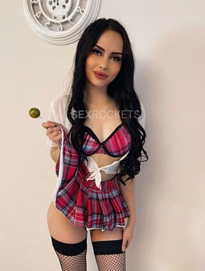 Камила — эротические фото