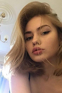 Настя из Новосибирск - интим фото